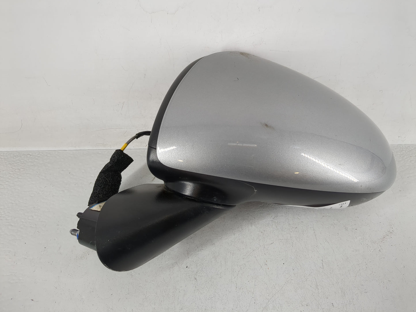 2020-2022 Hyundai Sonata Side Mirror Replacement Driver Left View Door Mirror P/N:9M201B2B Fits Fits 2020 2021 2022 OEM Used