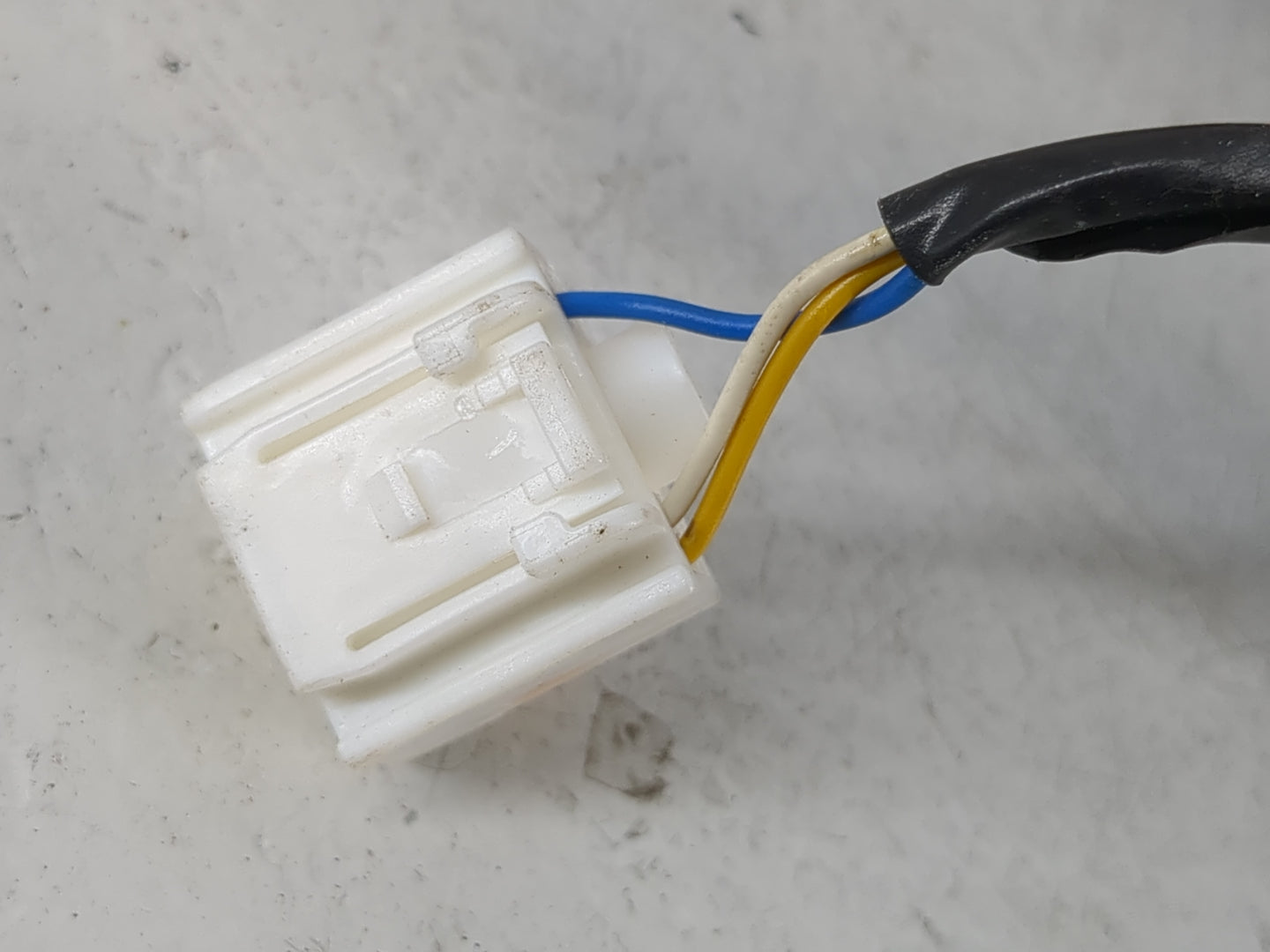 2020-2022 Hyundai Sonata Side Mirror Replacement Driver Left View Door Mirror P/N:9M201B2B Fits Fits 2020 2021 2022 OEM Used