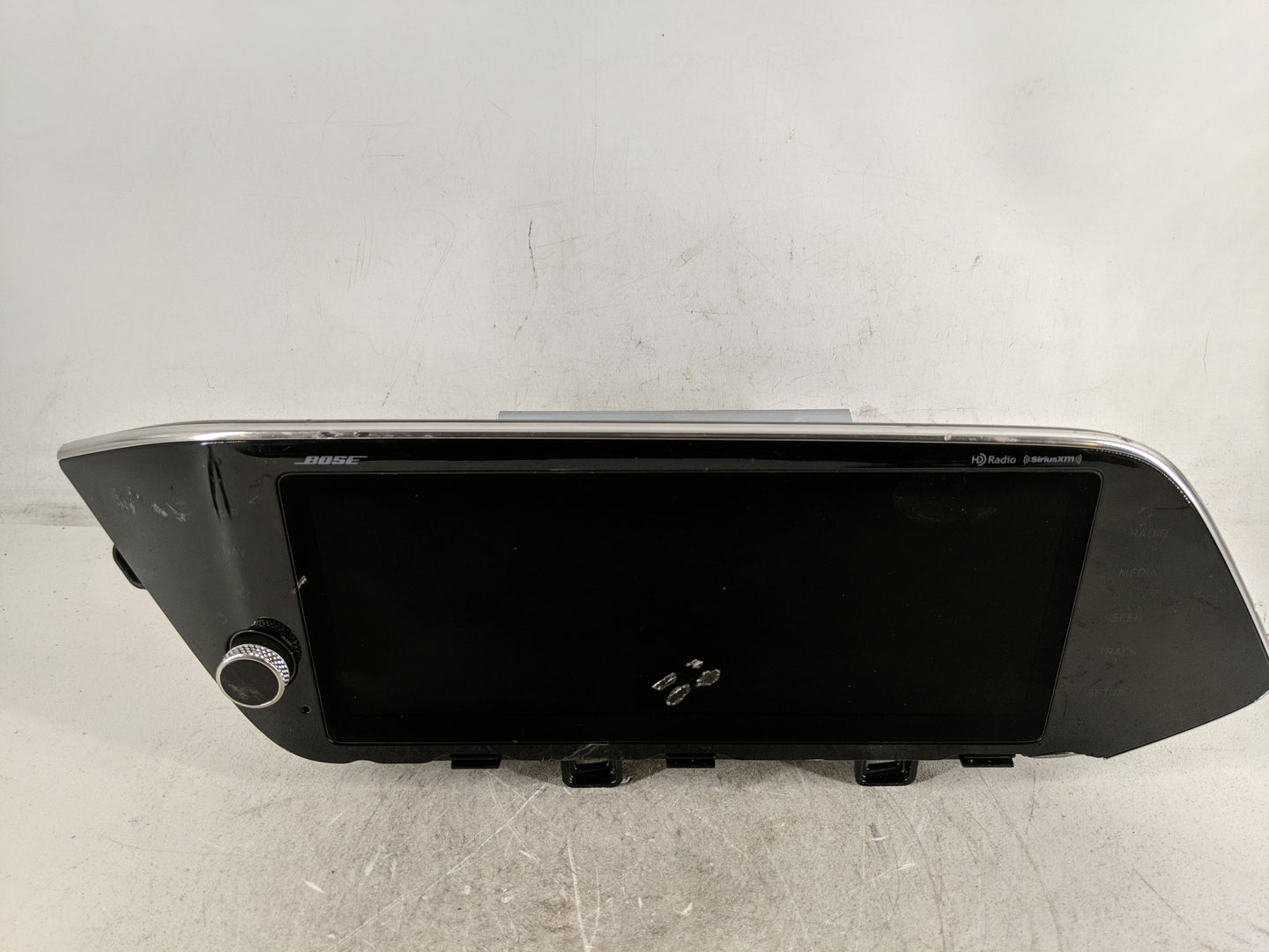 2020-2021 Hyundai Sonata Radio AM FM Cd Player Receiver Replacement P/N:96560-L0150SSW Fits Fits 2020 2021 OEM Used Auto Par