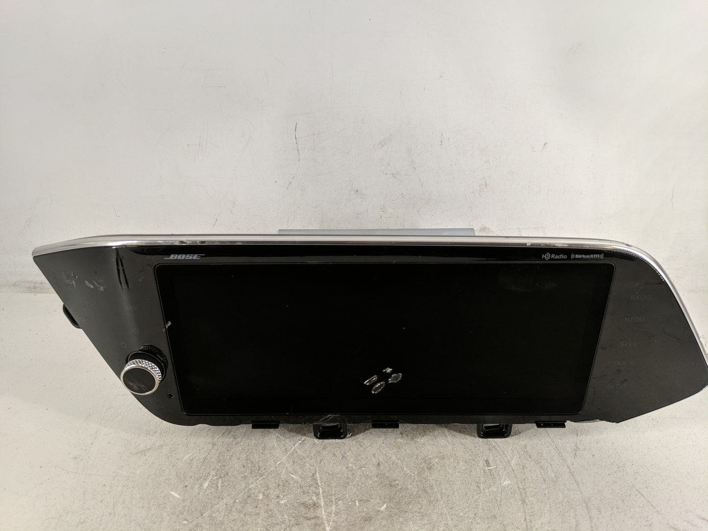 2020-2021 Hyundai Sonata Radio AM FM Cd Player Receiver Replacement P/N:96560-L0150SSW Fits Fits 2020 2021 OEM Used Auto Par