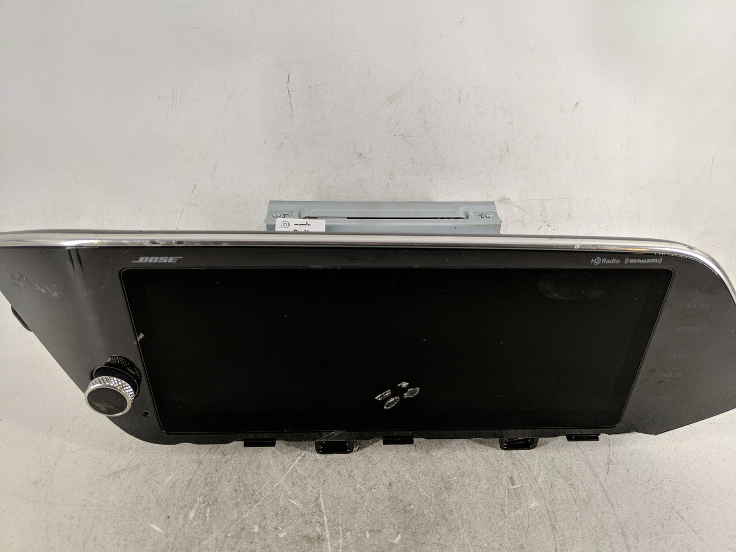 2020-2021 Hyundai Sonata Radio AM FM Cd Player Receiver Replacement P/N:96560-L0150SSW Fits Fits 2020 2021 OEM Used Auto Par
