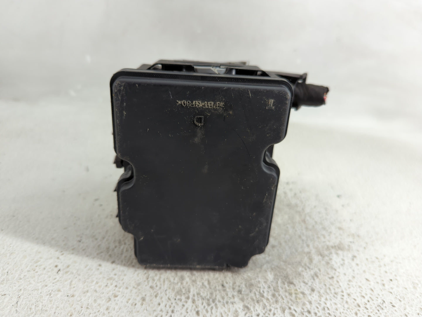 2020 Hyundai Sonata ABS Pump Control Module Replacement P/N:58900-L0100 Fits OEM Used Auto Parts - Oemusedautoparts1.com