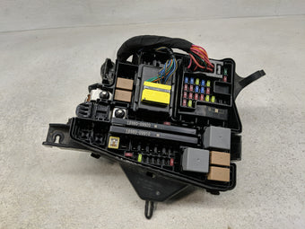 compare product Hyundai Sonata Fusebox Fuse Box Relay Module Tipm 91955-l0451