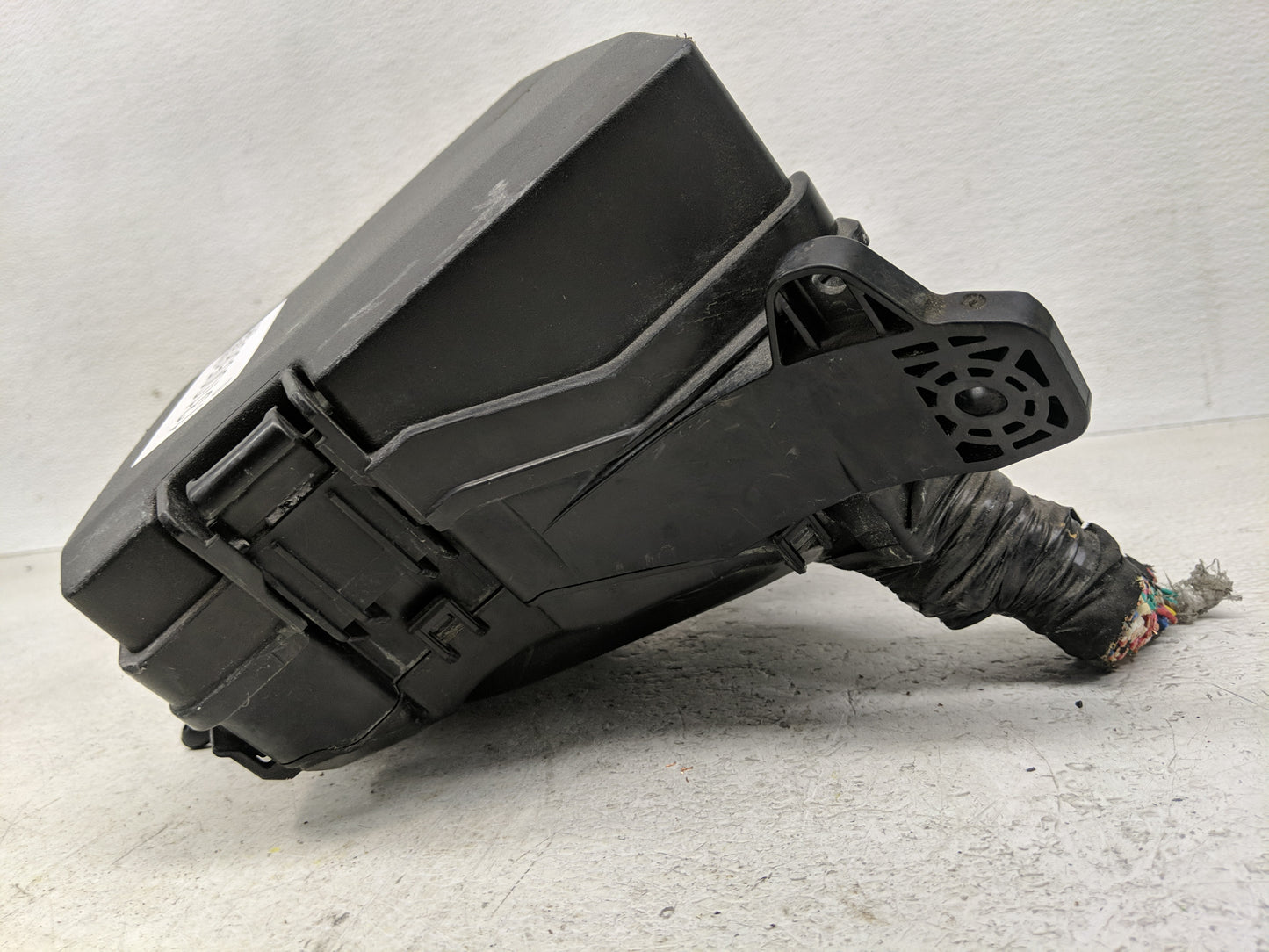 Hyundai Sonata Fusebox Fuse Box Relay Module Tipm 91955-l0451 - Oemusedautoparts1.com