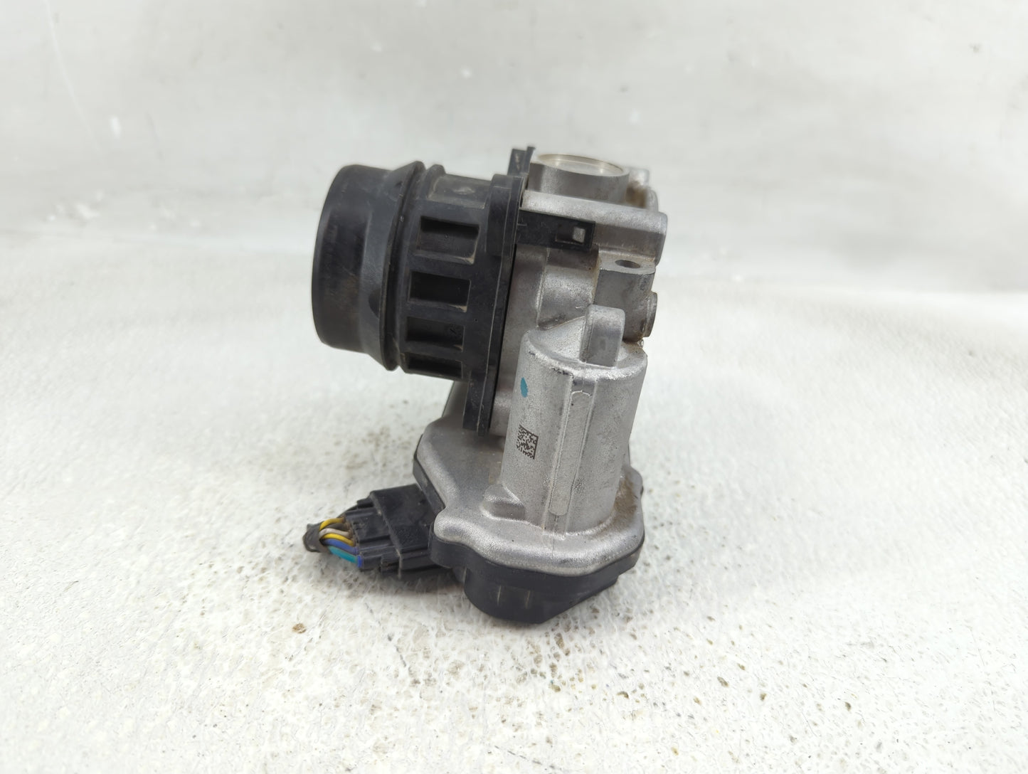 2020-2023 Hyundai Sonata Throttle Body P/N:35100-2M417 9045040041, 9045040015 Fits Fits 2020 2021 2022 2023 OEM Used Auto Pa