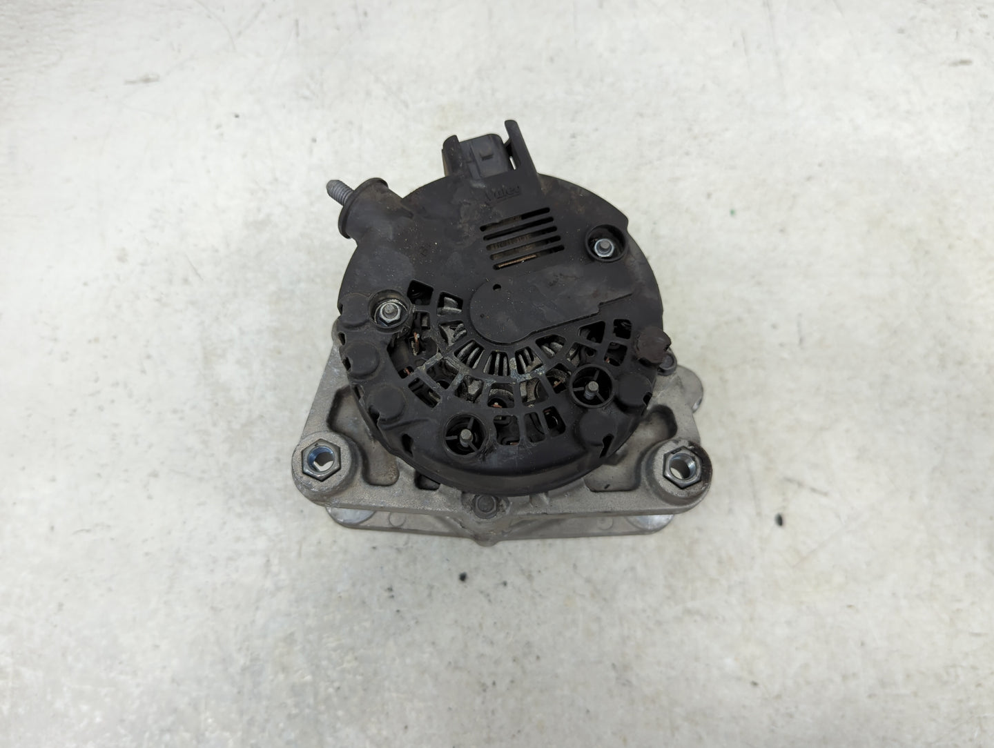 2020-2023 Hyundai Sonata Alternator Replacement Generator Charging Assembly Engine OEM P/N:37300-2M420 2724600 Fits OEM Used