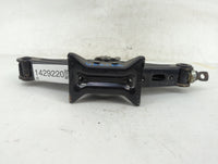 2020 Hyundai Sonata Spare Scissor Car Jack 1429220 - Oemusedautoparts1.com