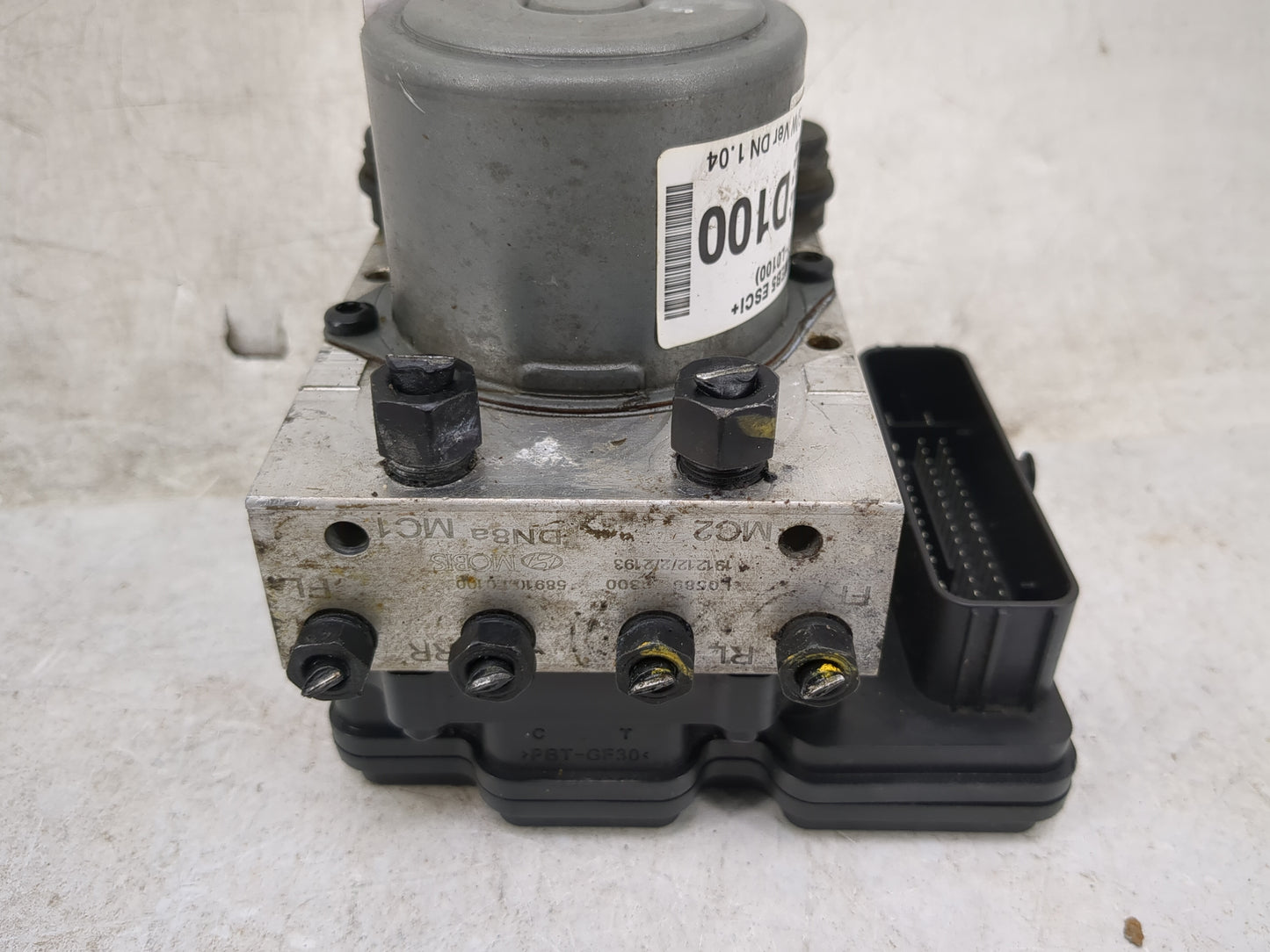 2020-2023 Hyundai Sonata ABS Pump Control Module Replacement P/N:58910-L0100 L0589-20300 Fits Fits 2020 2021 2022 2023 OEM U