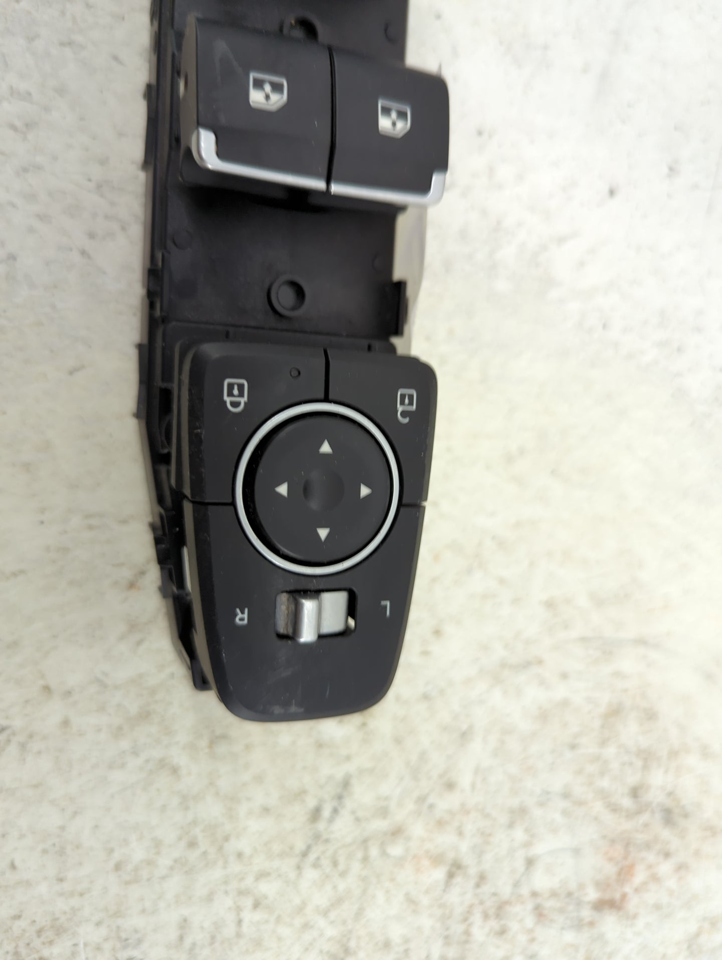 2020-2023 Hyundai Sonata Master Power Window Switch Replacement Driver Side Left P/N:93570L0000 92421SKE00001 Fits OEM Used 