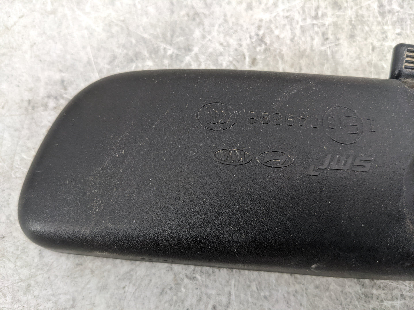 2020-2022 Hyundai Sonata Interior Rear View Mirror Replacement OEM P/N:98367001 049886 Fits Fits 2020 2021 2022 OEM Used Aut
