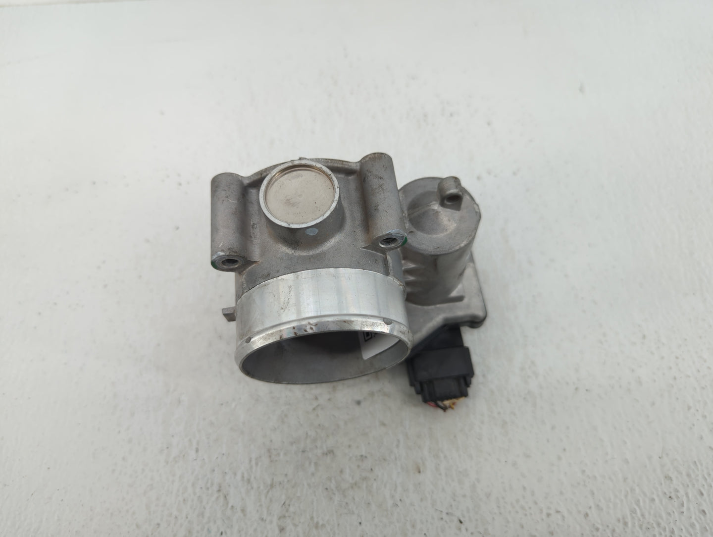 2020-2023 Hyundai Sonata Throttle Body P/N:35100-2S000 Fits Fits 2020 2021 2022 2023 OEM Used Auto Parts - Oemusedautoparts1