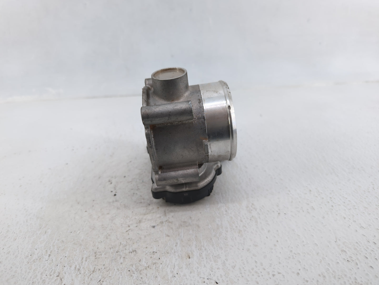 2020-2023 Hyundai Sonata Throttle Body P/N:35100-2S000 Fits Fits 2020 2021 2022 2023 OEM Used Auto Parts - Oemusedautoparts1