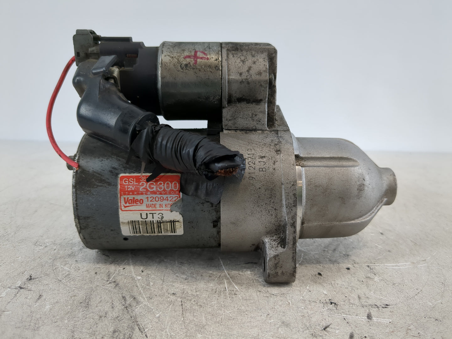 2018-2021 Hyundai Tucson Car Starter Motor Solenoid OEM P/N:1209422 Fits Fits 2016 2017 2018 2019 2020 2021 OEM Used Auto Pa