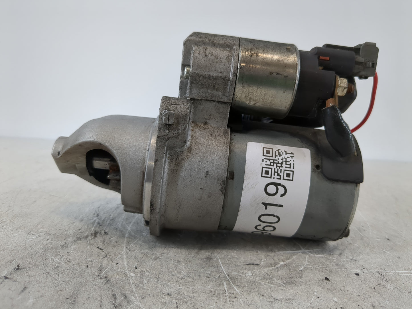 2018-2021 Hyundai Tucson Car Starter Motor Solenoid OEM P/N:1209422 Fits Fits 2016 2017 2018 2019 2020 2021 OEM Used Auto Pa