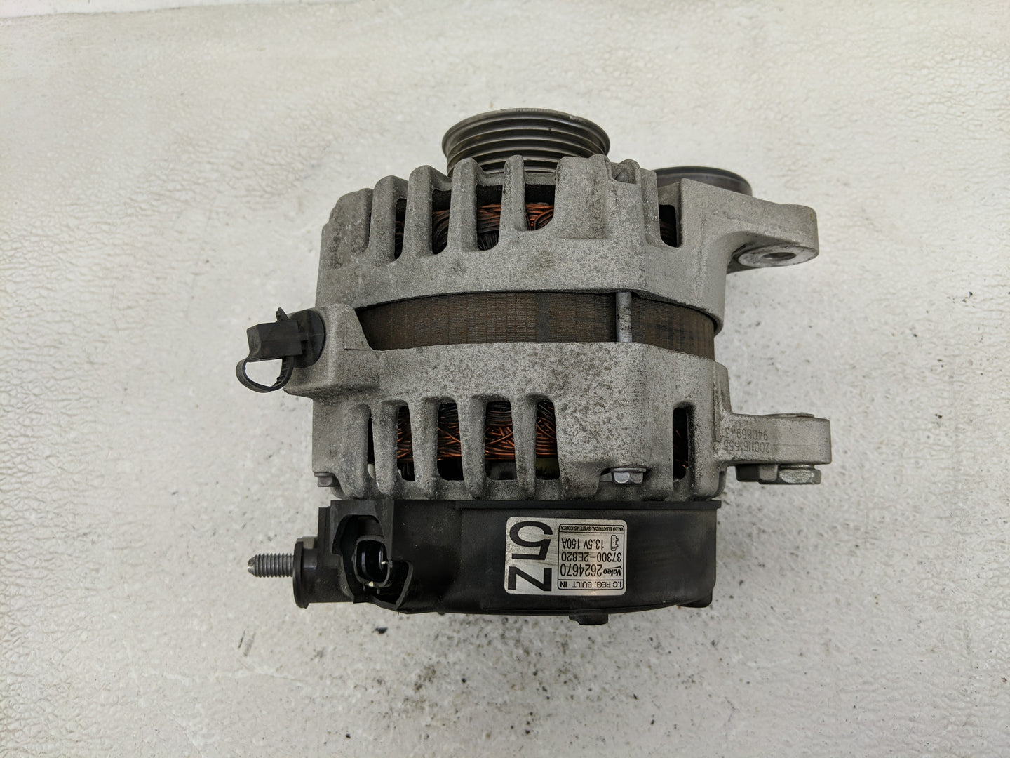 2018-2021 Hyundai Tucson Alternator Replacement Generator Charging Assembly Engine OEM P/N:37300-2E820 2624670 Fits OEM Used