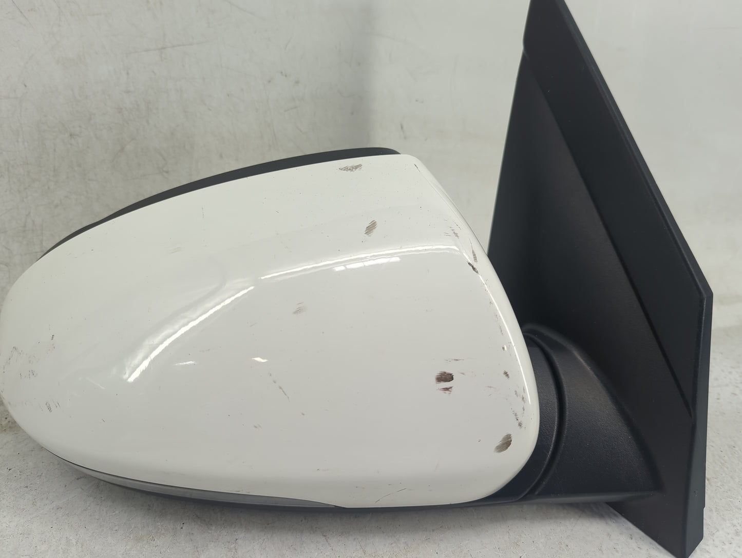 2019-2021 Hyundai Tucson Passenger Side View Mirror - Right Door Mirror OEM Used - Oemusedautoparts1.com
