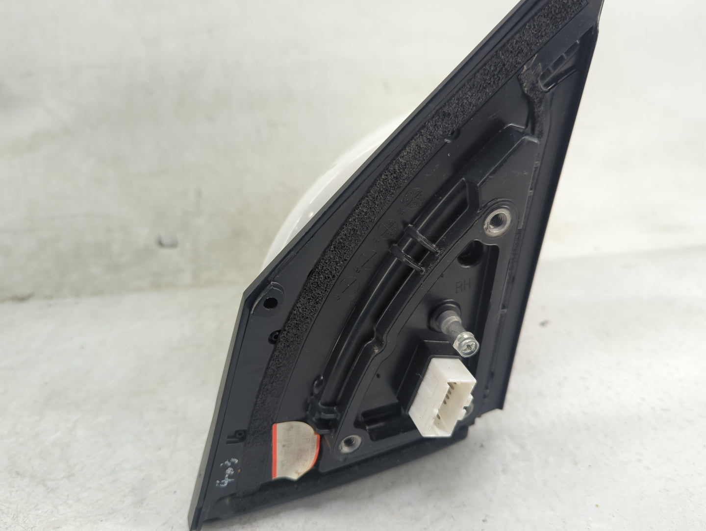 2019-2021 Hyundai Tucson Passenger Side View Mirror - Right Door Mirror OEM Used - Oemusedautoparts1.com
