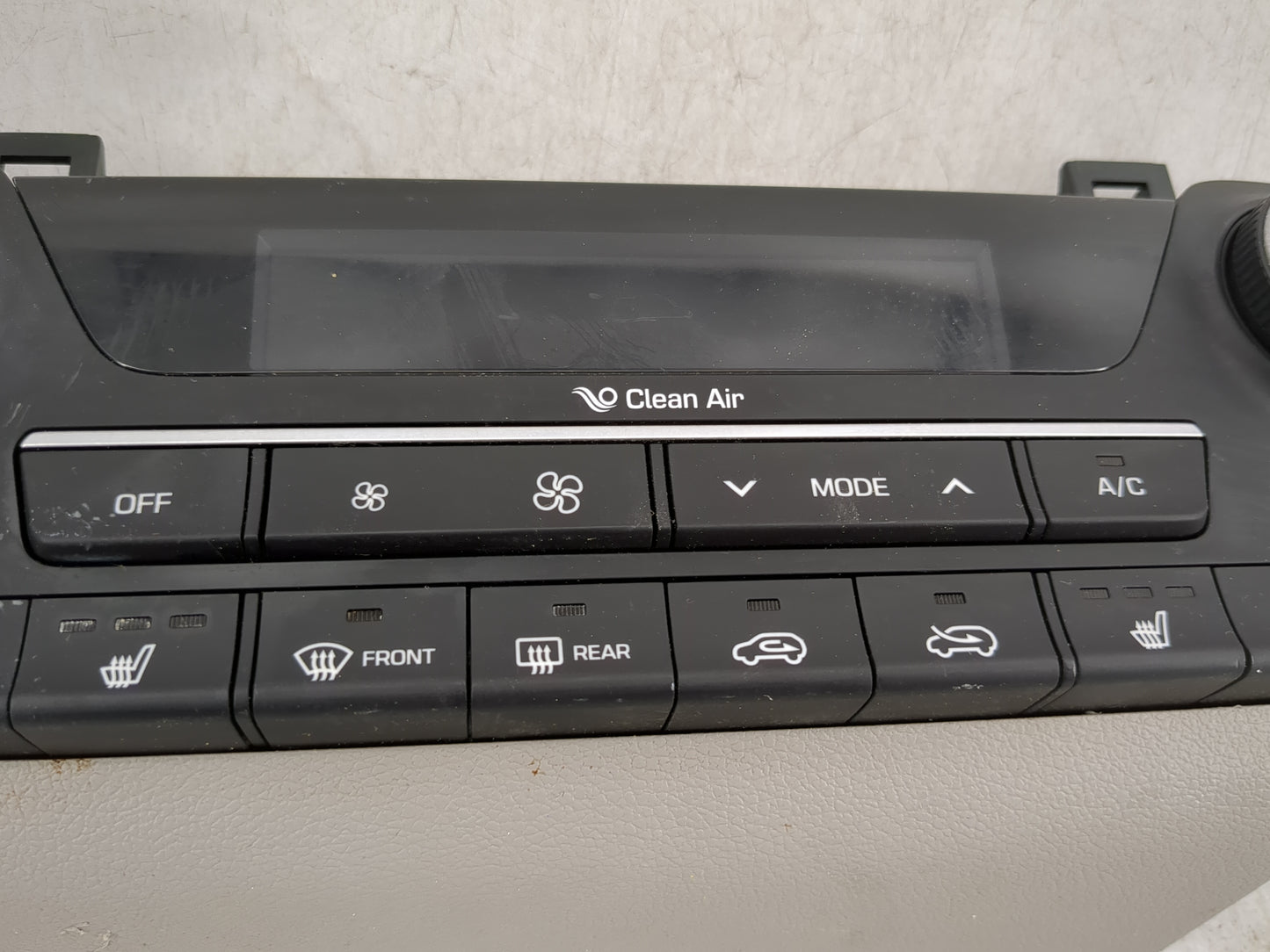 2019-2022 Hyundai Tucson Climate Control Module Temperature AC/Heater Replacement P/N:97250-D3GD0TGG Fits Fits 2019 2020 202