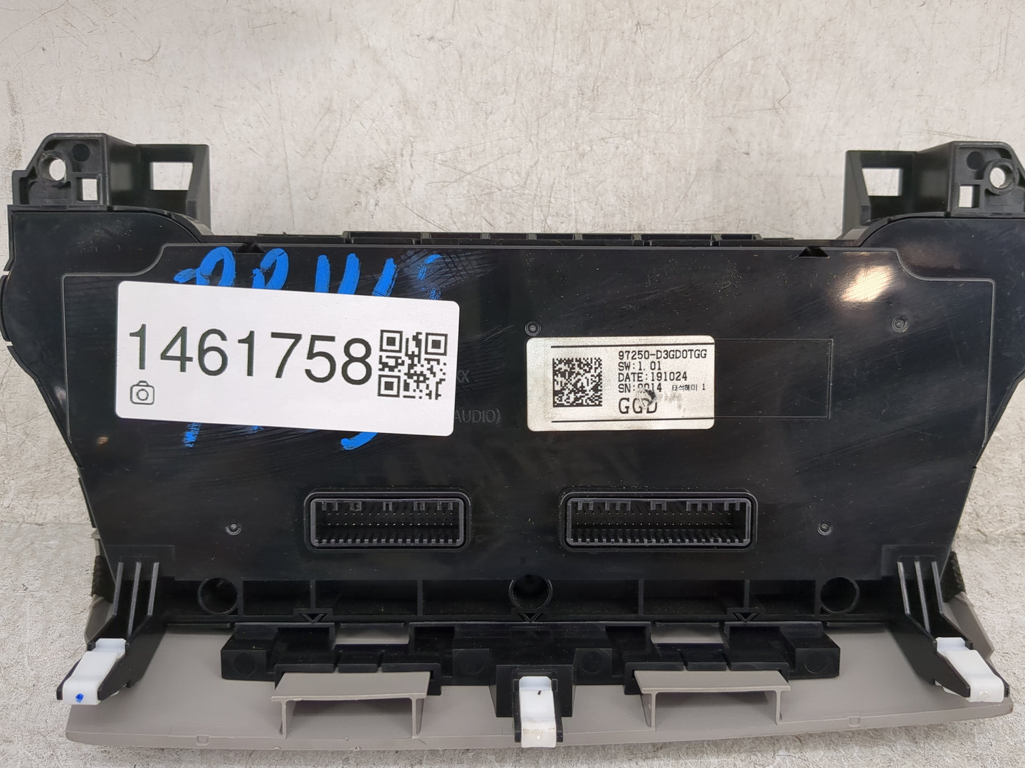 2019-2022 Hyundai Tucson Climate Control Module Temperature AC/Heater Replacement P/N:97250-D3GD0TGG Fits Fits 2019 2020 202