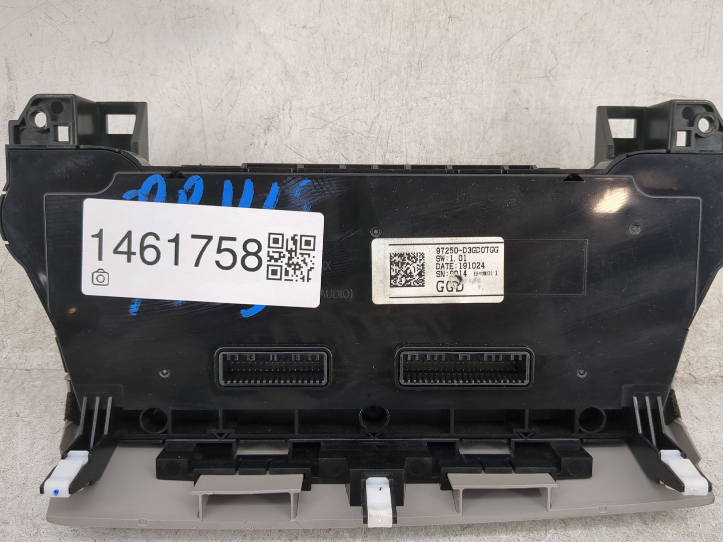 2019-2022 Hyundai Tucson Climate Control Module Temperature AC/Heater Replacement P/N:97250-D3GD0TGG Fits Fits 2019 2020 202