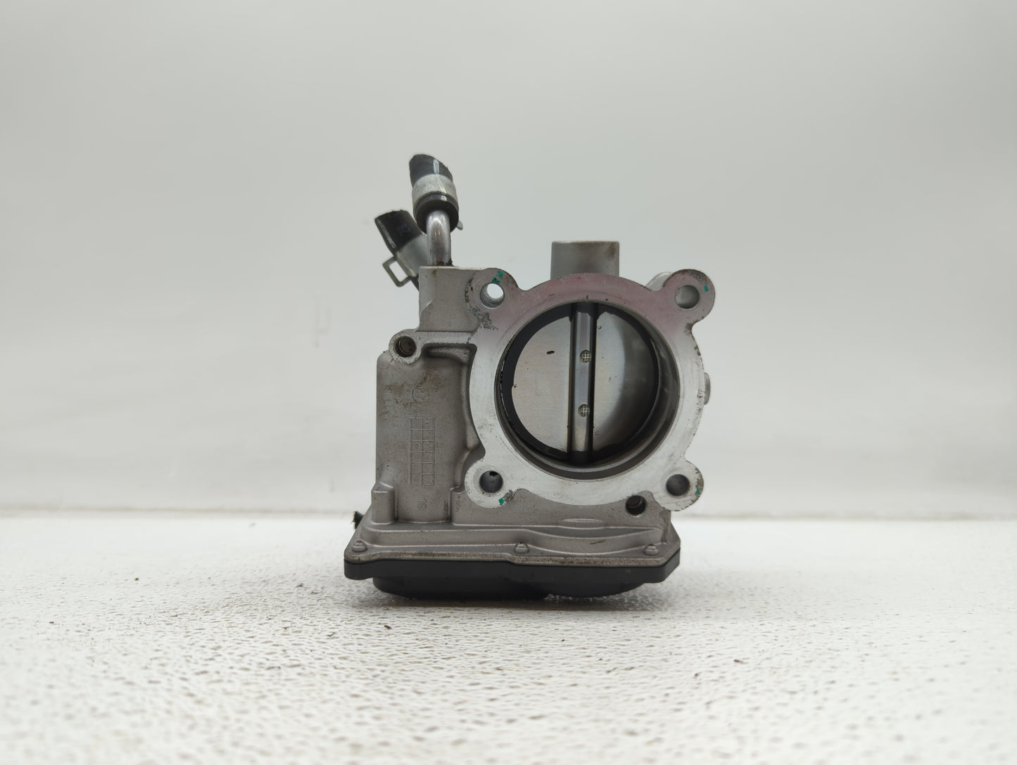 2014-2018 Hyundai Tucson Throttle Body P/N:35100-2E000 1302150124 Fits Fits 2011 2012 2013 2014 2015 2016 2017 2018 2019 OEM