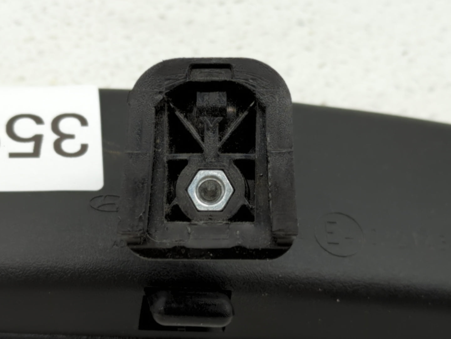 2020 Hyundai Tucson Interior Rear View Mirror Replacement OEM P/N:E13049899 A047396 Fits OEM Used Auto Parts - Oemusedautopa