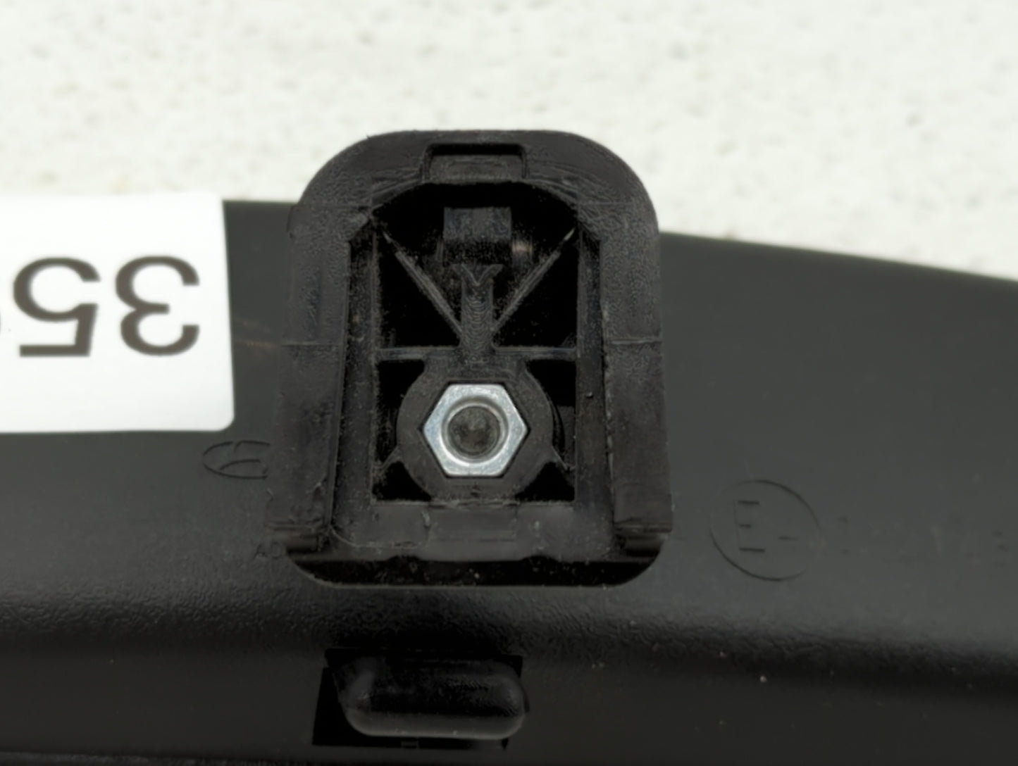 2020 Hyundai Tucson Interior Rear View Mirror Replacement OEM P/N:E13049899 A047396 Fits OEM Used Auto Parts - Oemusedautopa