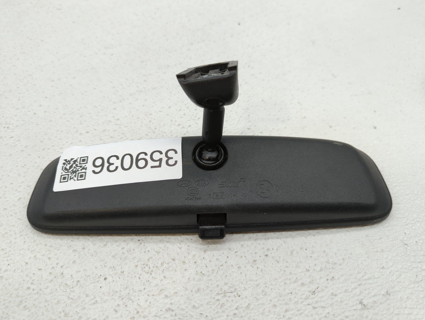 2020 Hyundai Tucson Interior Rear View Mirror Replacement OEM P/N:E13049899 A047396 Fits OEM Used Auto Parts - Oemusedautopa
