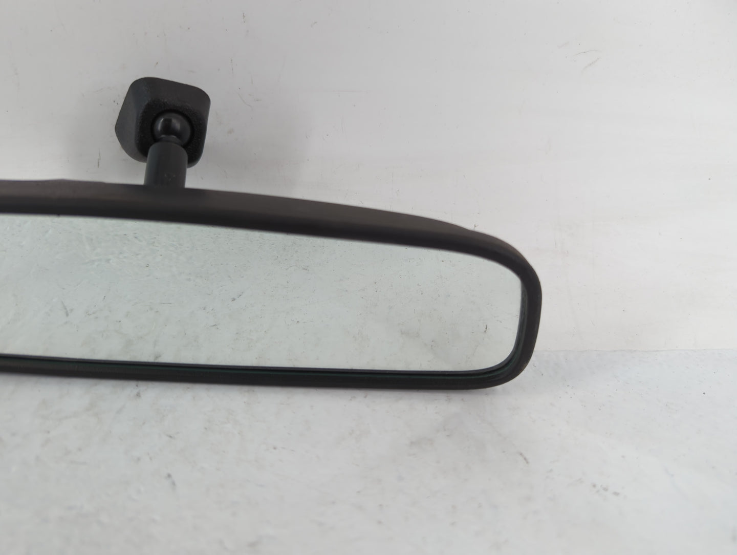 2009-2022 Hyundai Tucson Interior Rear View Mirror Replacement OEM P/N:E13049848 Fits OEM Used Auto Parts - Oemusedautoparts