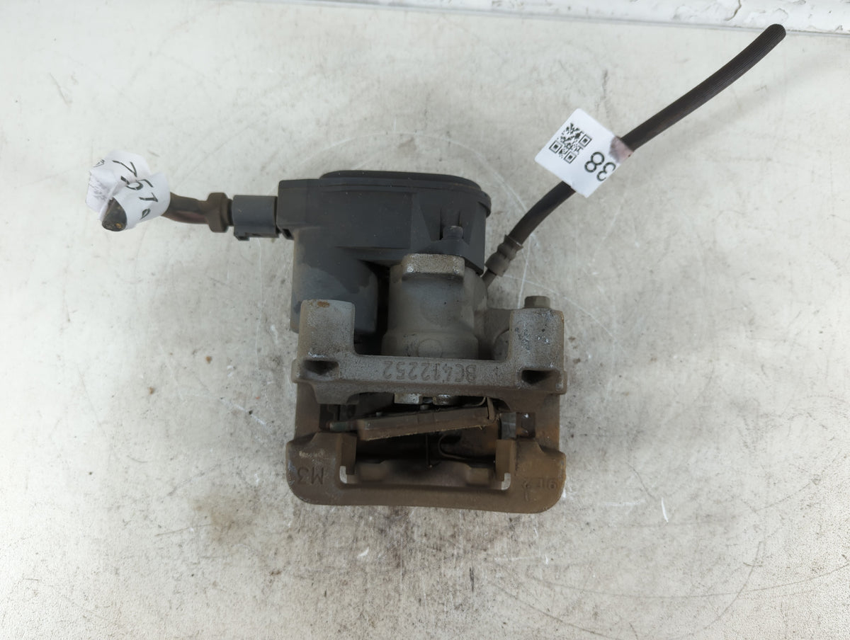2019-2021 Hyundai Tucson Front Passenger Right Brake Caliper 775138 - Oemusedautoparts1.com