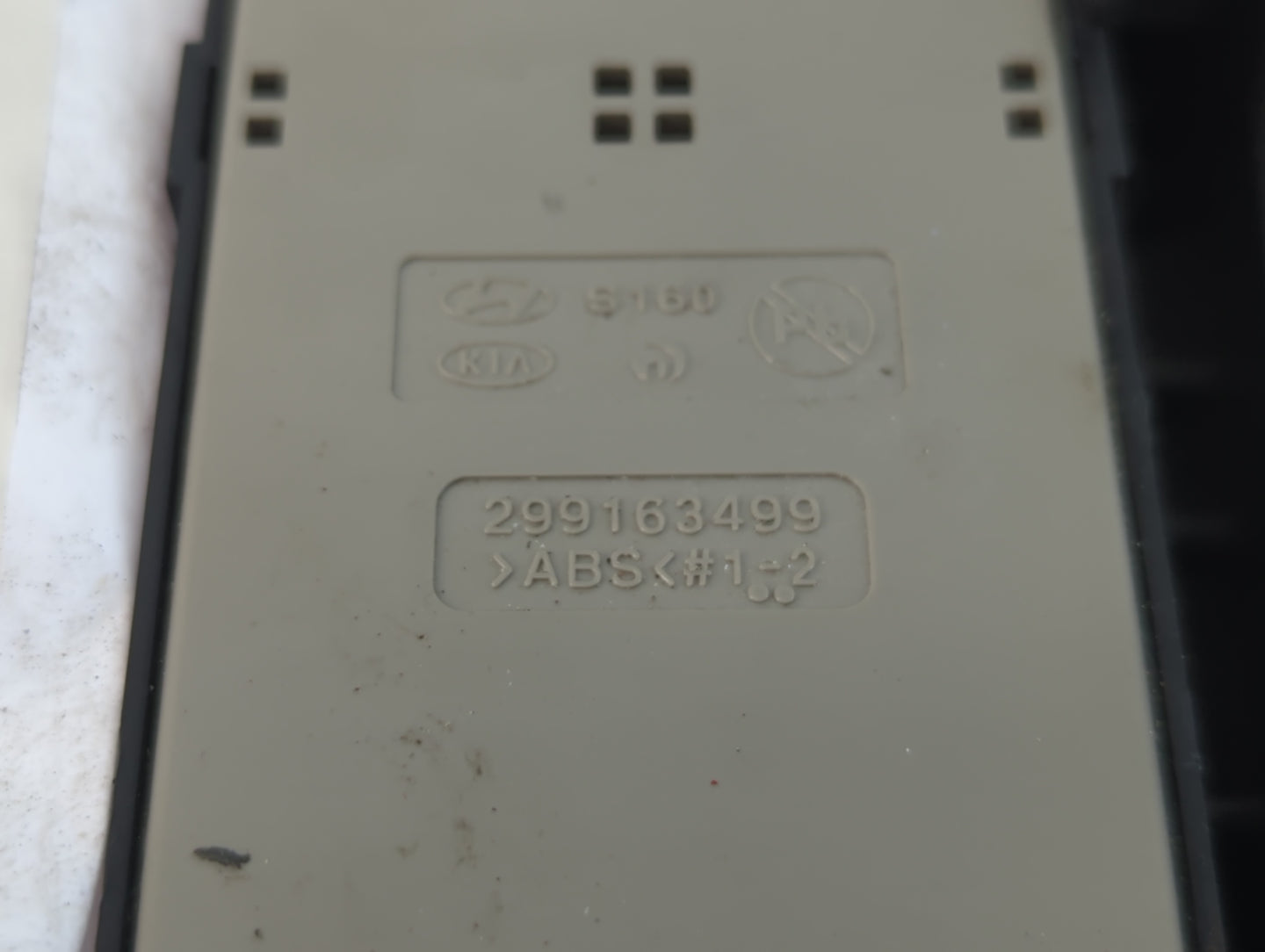 2019-2020 Hyundai Veloster Master Power Window Switch Replacement Driver Side Left P/N:299163499 Fits Fits 2019 2020 OEM Use