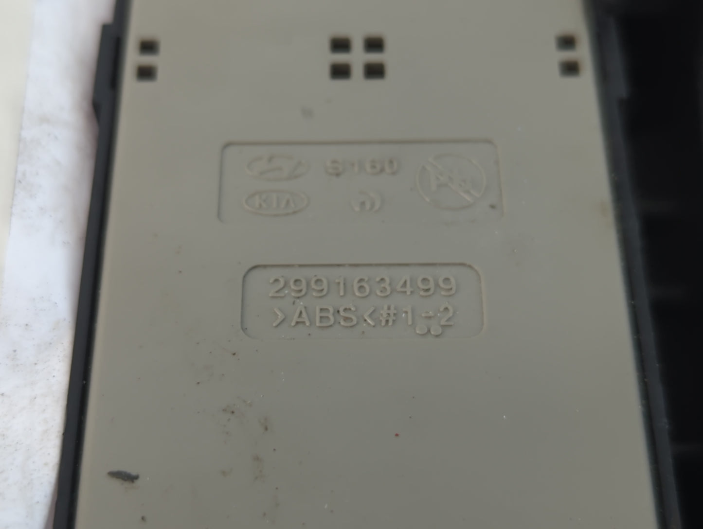 2019-2020 Hyundai Veloster Master Power Window Switch Replacement Driver Side Left P/N:299163499 Fits Fits 2019 2020 OEM Use