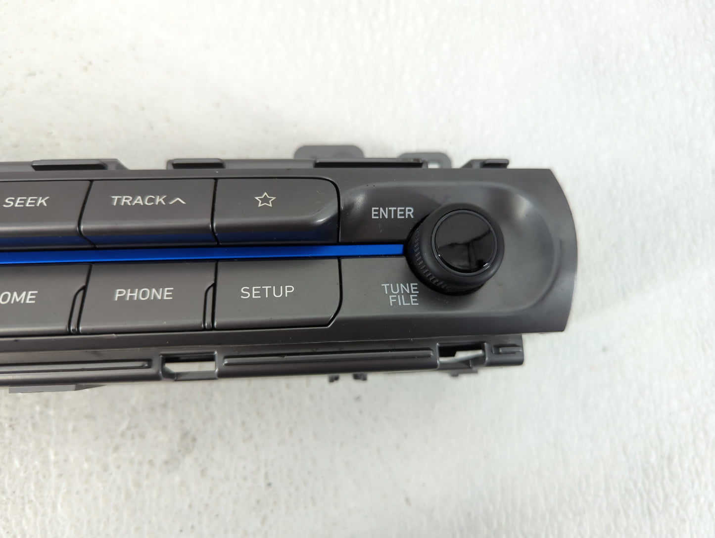 2019-2020 Hyundai Veloster Radio Control Panel - Oemusedautoparts1.com