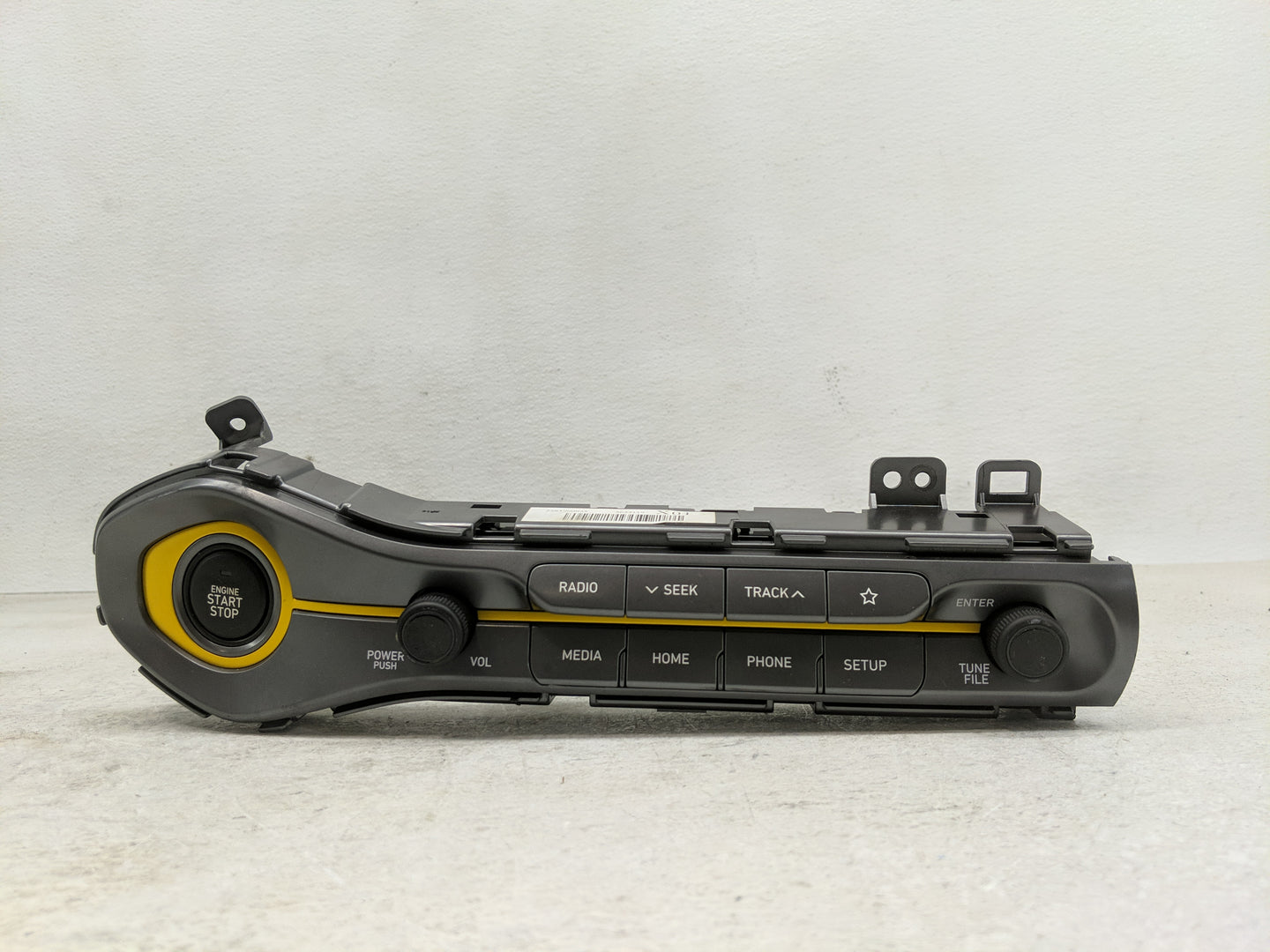 2019-2020 Hyundai Veloster Radio Control Panel - Oemusedautoparts1.com