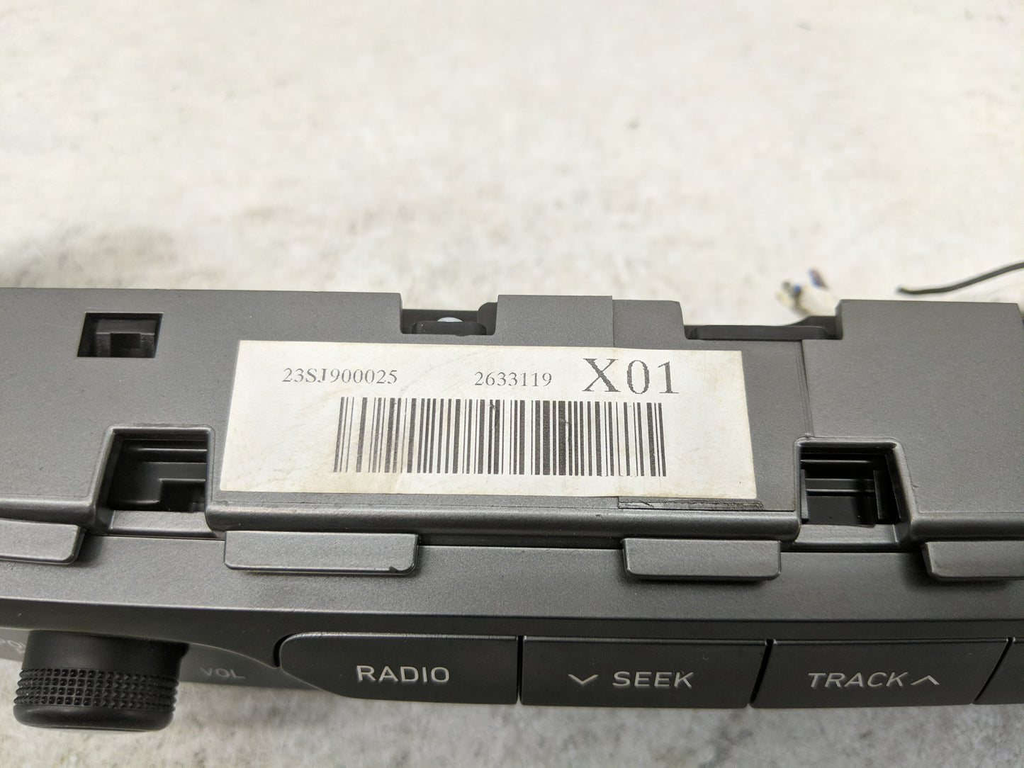 2019-2020 Hyundai Veloster Radio Control Panel - Oemusedautoparts1.com