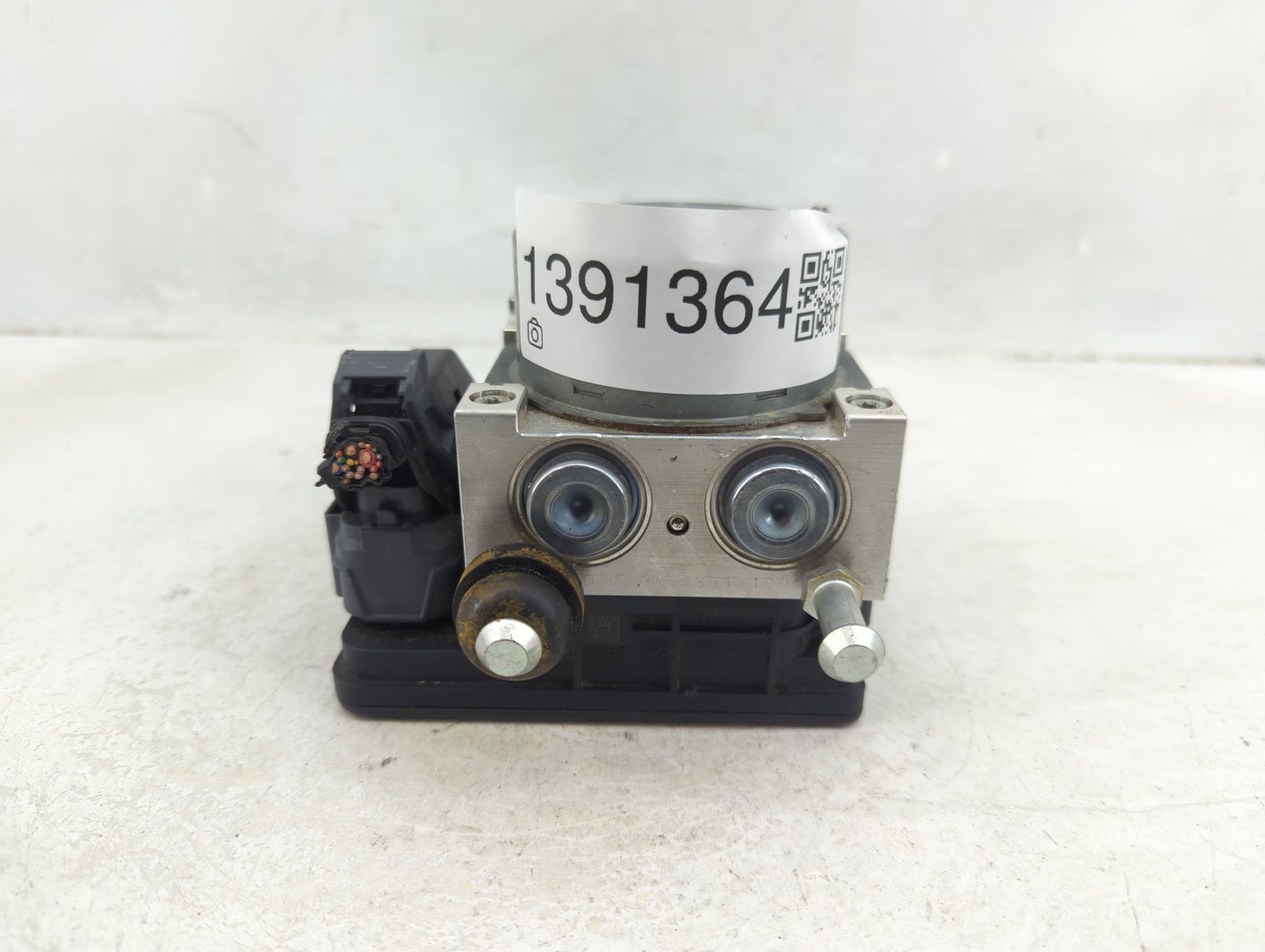 2019-2020 Hyundai Veloster ABS Pump Control Module Replacement Fits Fits 2019 2020 OEM Used Auto Parts - Oemusedautoparts1.c