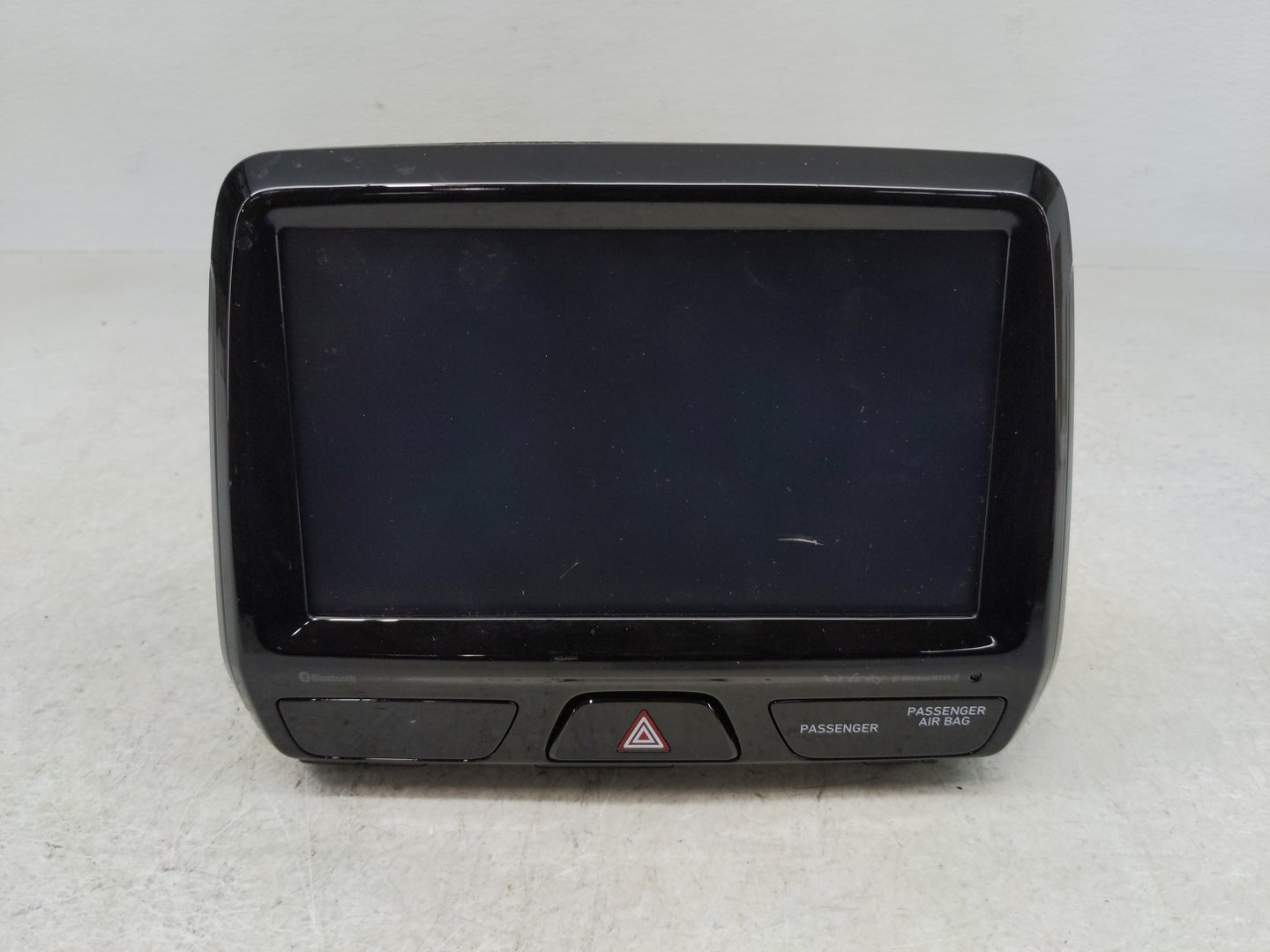 2019-2020 Hyundai Veloster Radio AM FM Cd Player Receiver Replacement P/N:96170-J3510RET ADCB0J3AN Fits Fits 2019 2020 OEM U