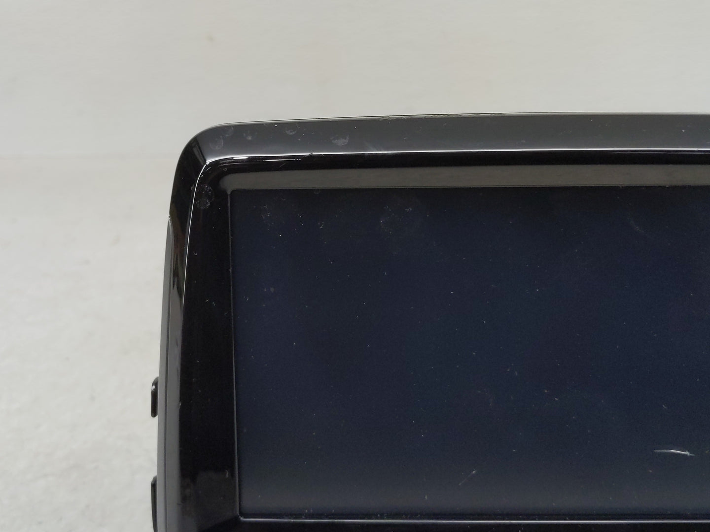 2019-2020 Hyundai Veloster Radio AM FM Cd Player Receiver Replacement P/N:96170-J3510RET ADCB0J3AN Fits Fits 2019 2020 OEM U