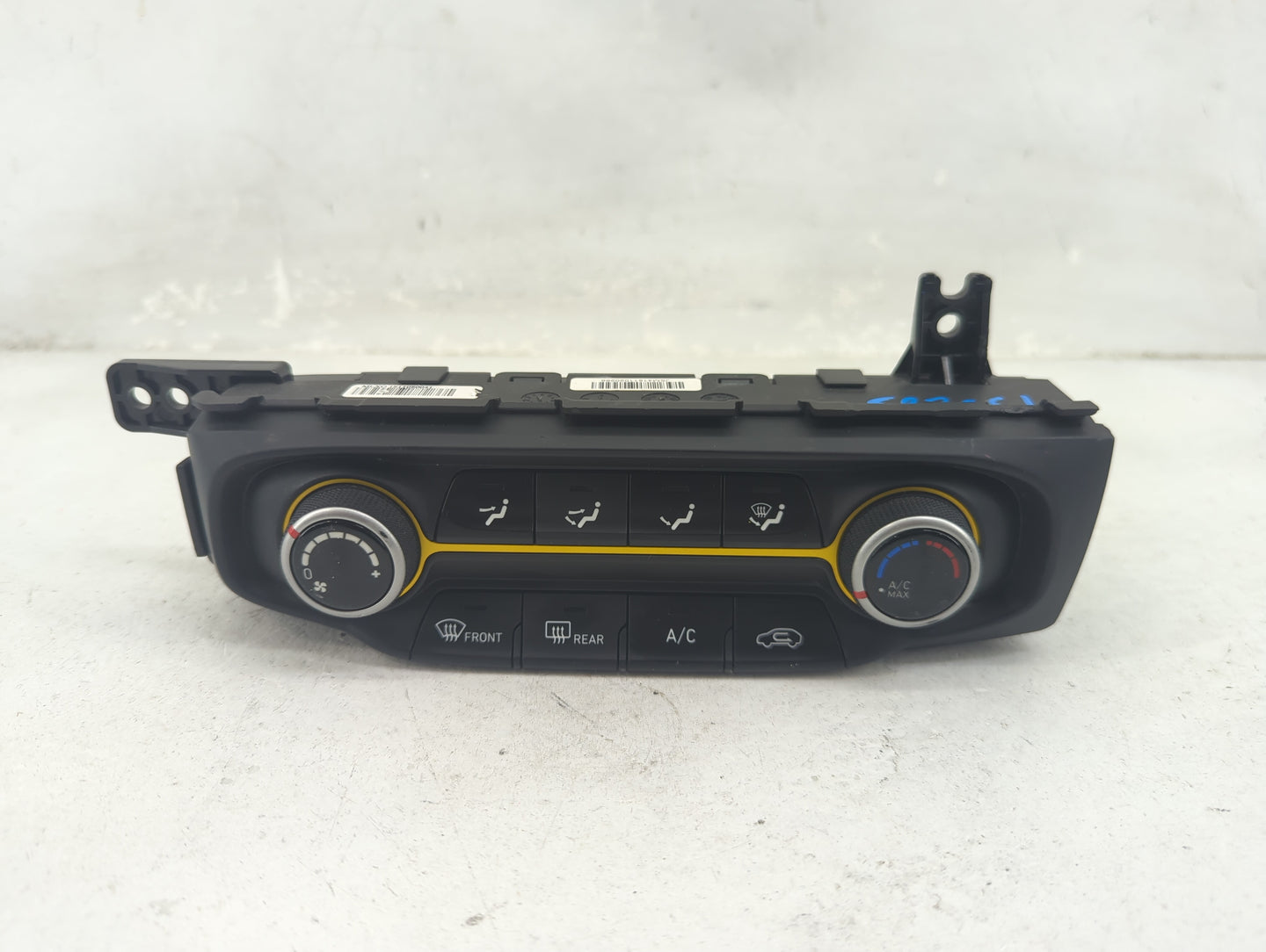 2019-2020 Hyundai Veloster Climate Control Module Temperature AC/Heater Replacement P/N:0037-3440 Fits Fits 2019 2020 OEM Us