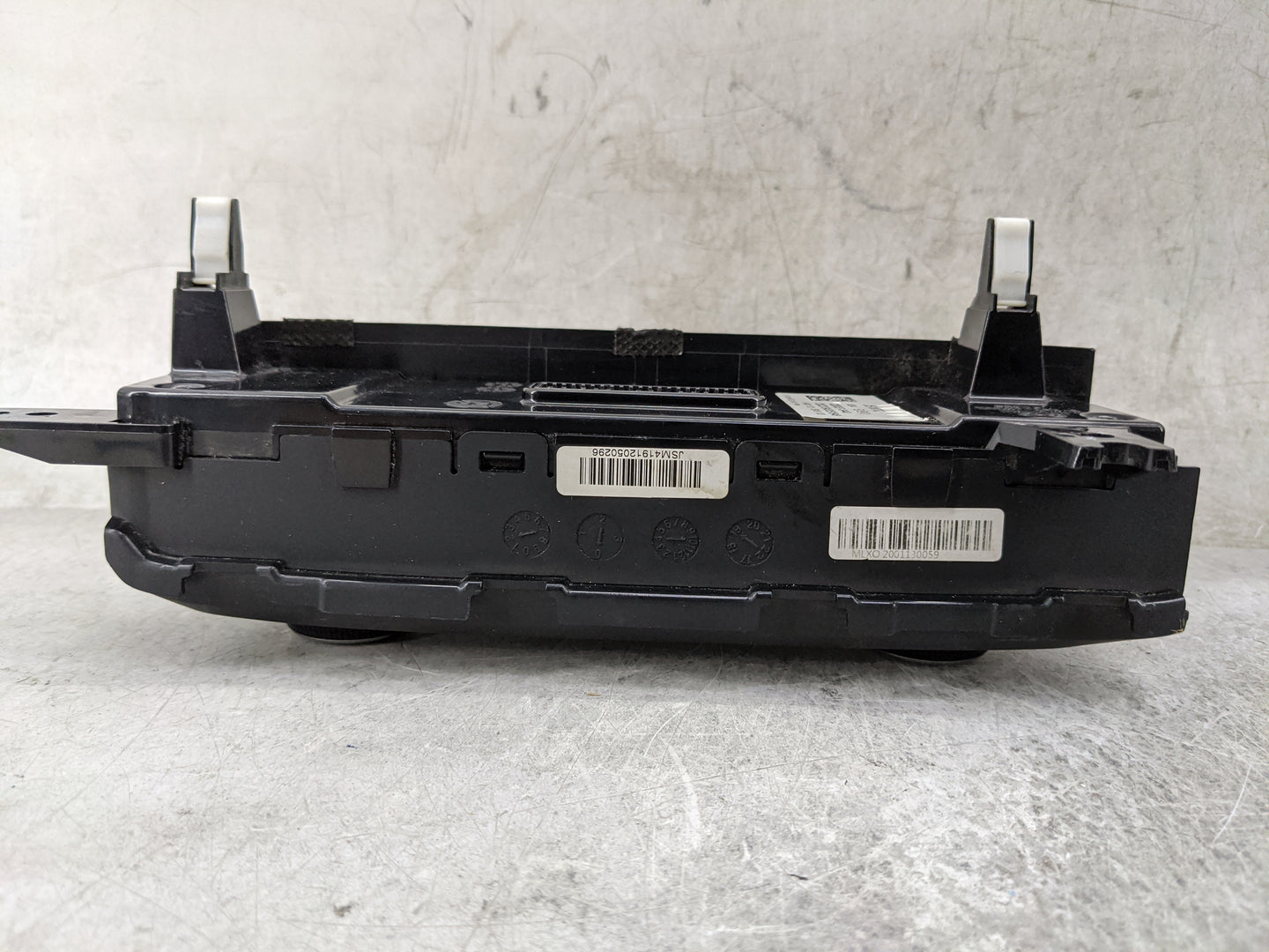 2019-2020 Hyundai Veloster Climate Control Module Temperature AC/Heater Replacement P/N:C20037-3440 200213A0051848 Fits OEM 