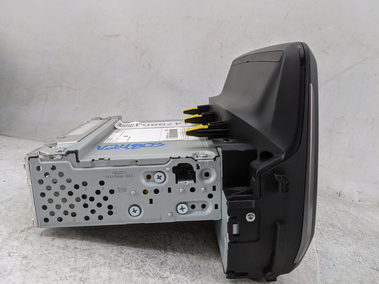 2020 Hyundai Veloster Information Display Screen - Oemusedautoparts1.com