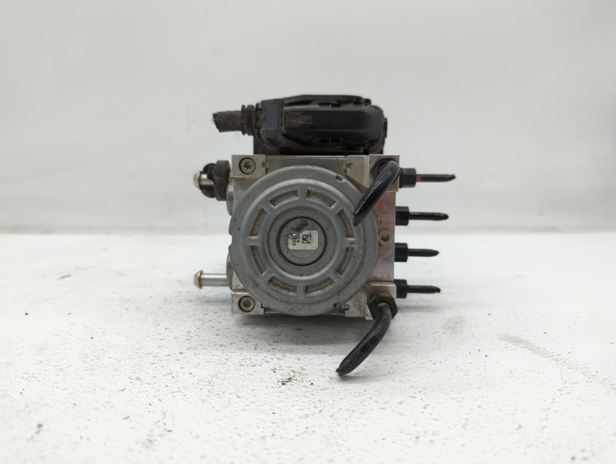 2019-2020 Hyundai Veloster Anti-Lock Brake ABS Pump Module Actuator OEM P/N:58900-J3200 Fits Fits 2019 2020 OEM Used Auto Pa