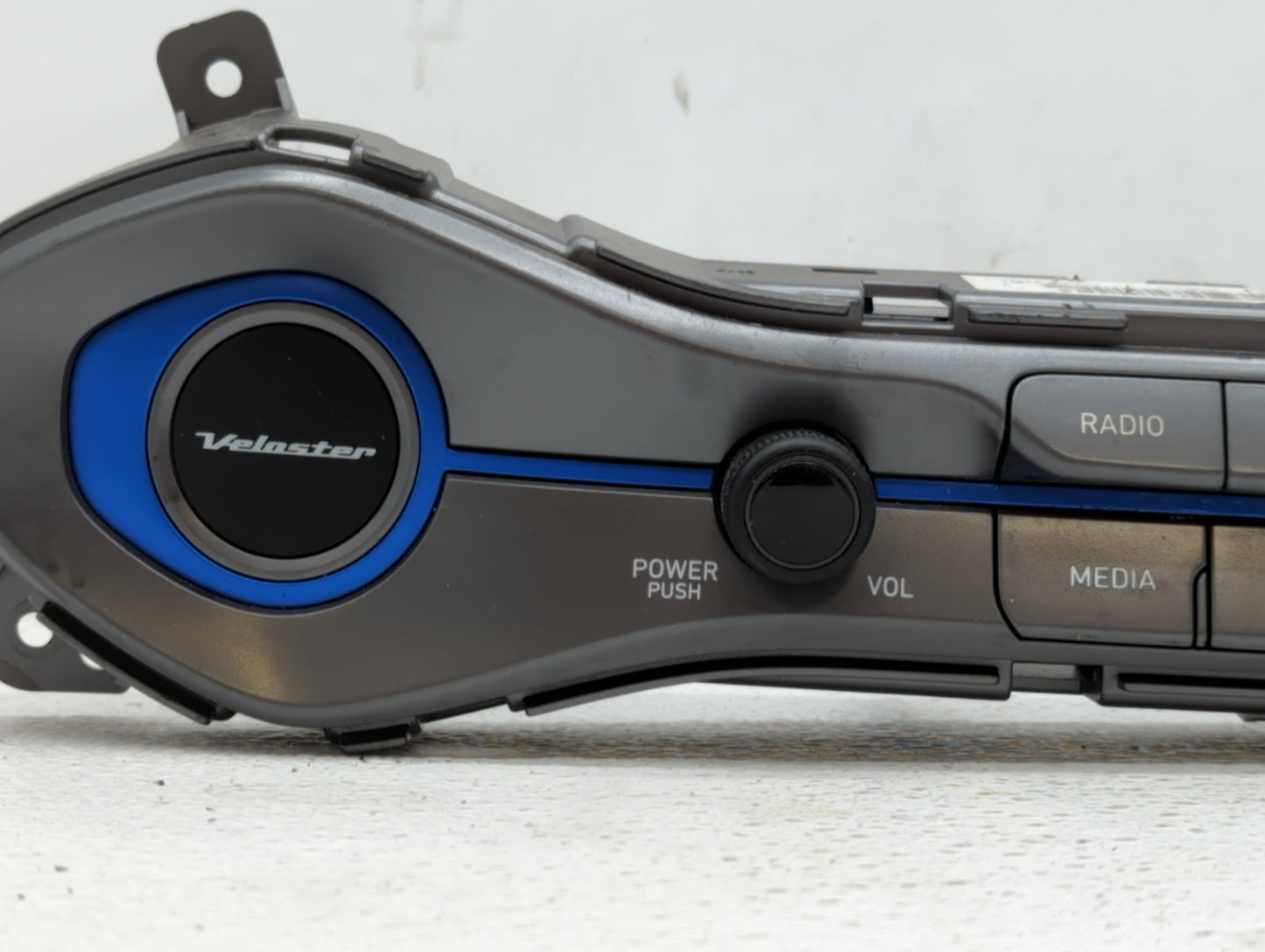 2019-2020 Hyundai Veloster Climate Control Module Temperature AC/Heater Replacement P/N:2633896 Fits Fits 2019 2020 OEM Used