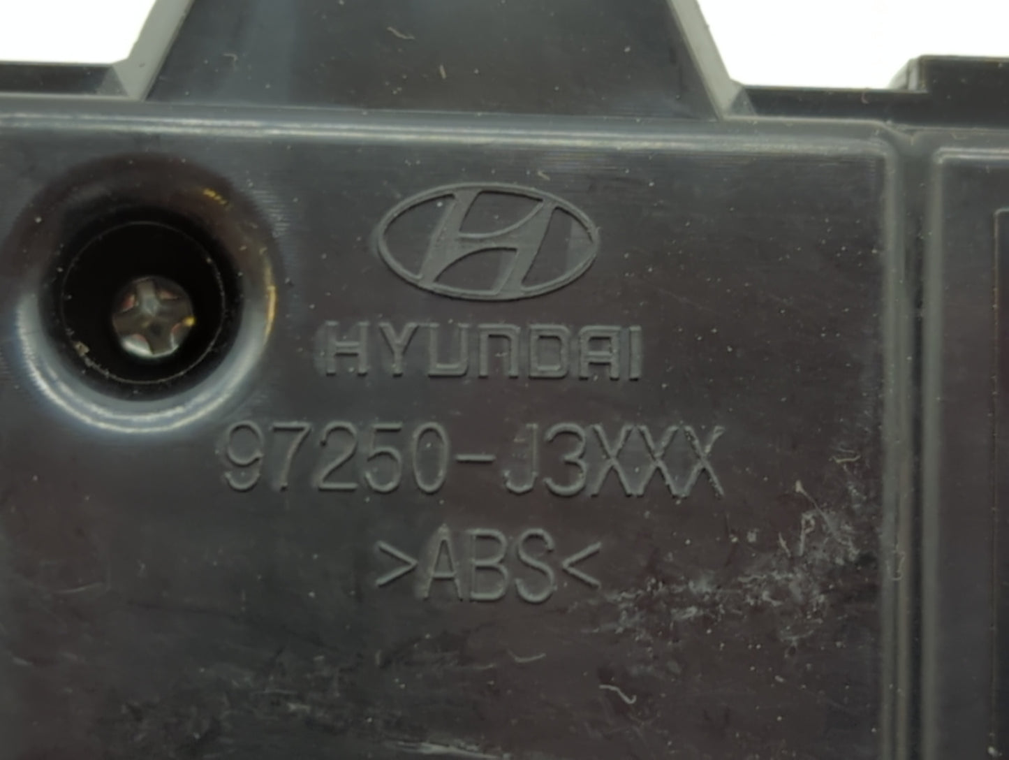 2019-2020 Hyundai Veloster Climate Control Module Temperature AC/Heater Replacement P/N:97250-J3XXX 2633896 Fits Fits 2019 2
