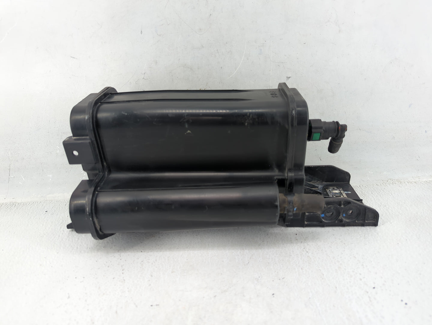2020 Hyundai Veloster Fuel Vapor Charcoal Canister - Oemusedautoparts1.com