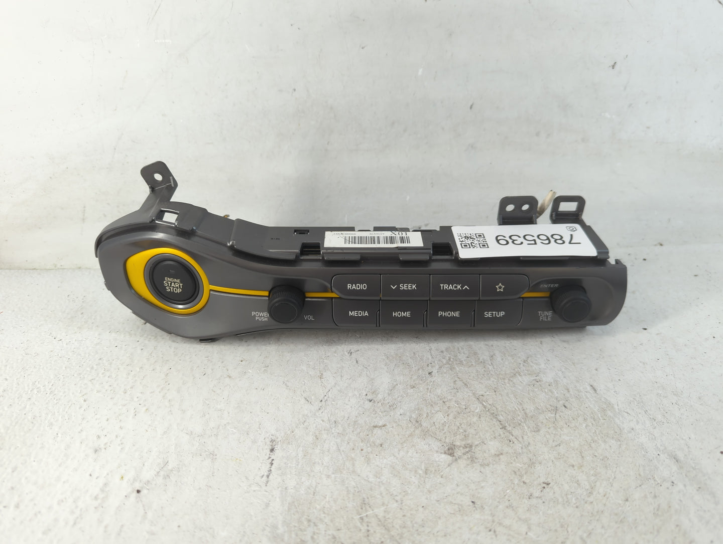 2019-2020 Hyundai Veloster Radio AM FM Cd Player Receiver Replacement P/N:2633119 Fits Fits 2019 2020 OEM Used Auto Parts - 