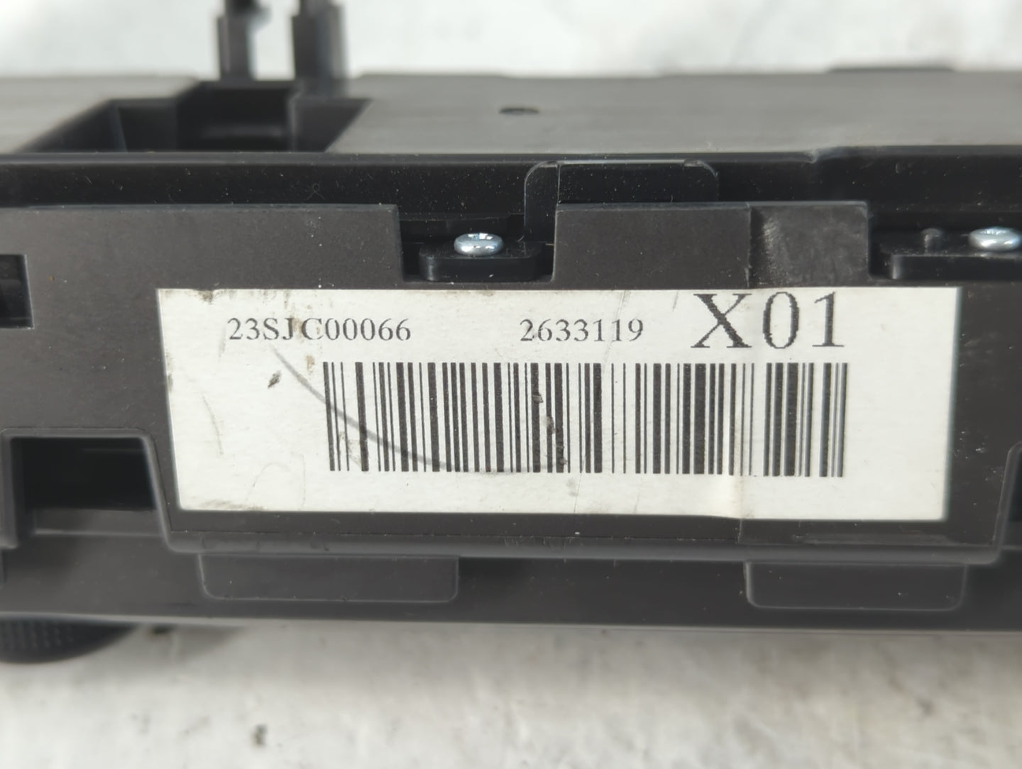 2019-2020 Hyundai Veloster Radio AM FM Cd Player Receiver Replacement P/N:2633119 Fits Fits 2019 2020 OEM Used Auto Parts - 