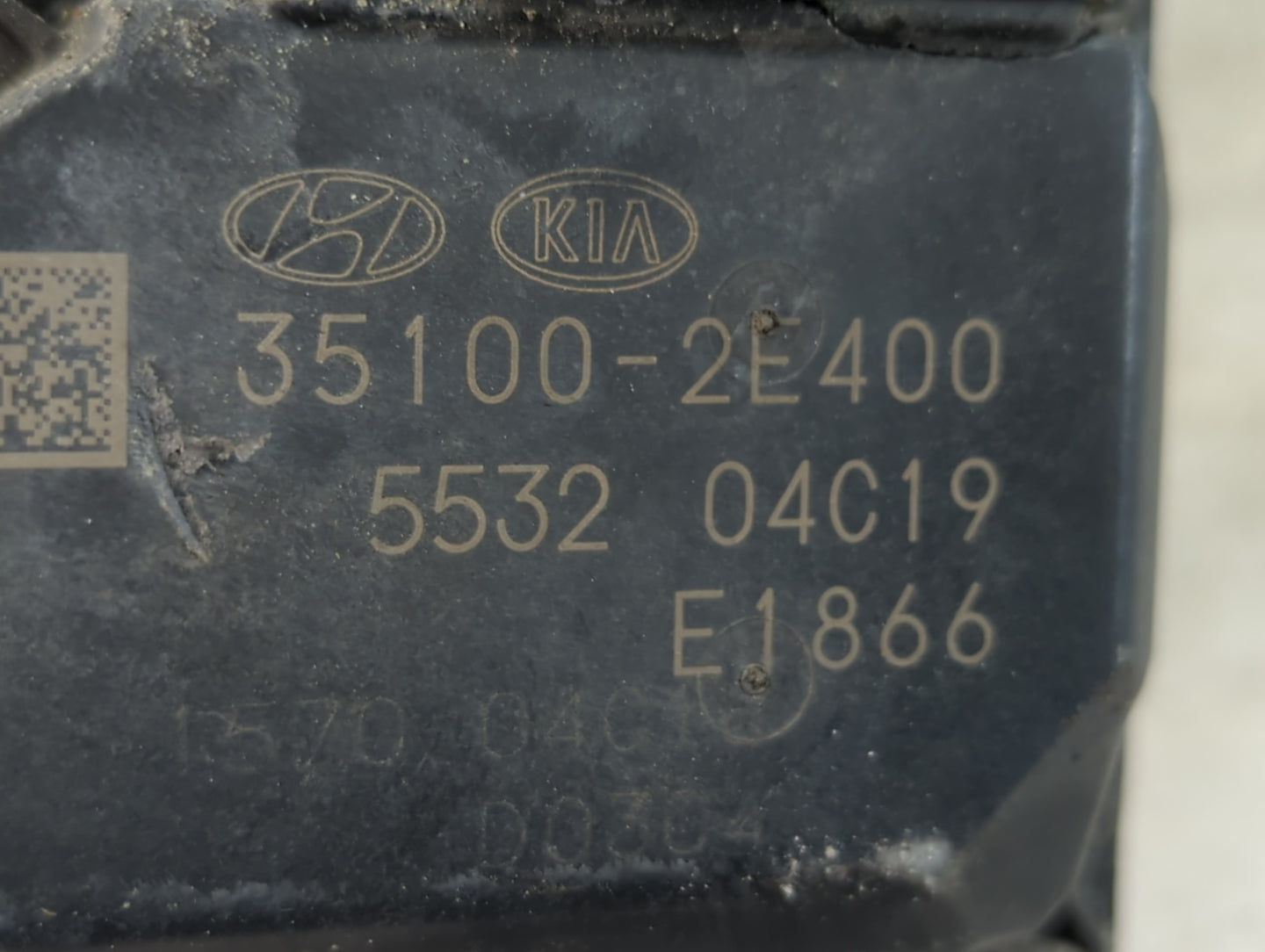 2019-2020 Hyundai Veloster Throttle Body P/N:35100-2E400 Fits Fits 2012 2013 2014 2015 2016 2018 2019 2020 2021 OEM Used Aut
