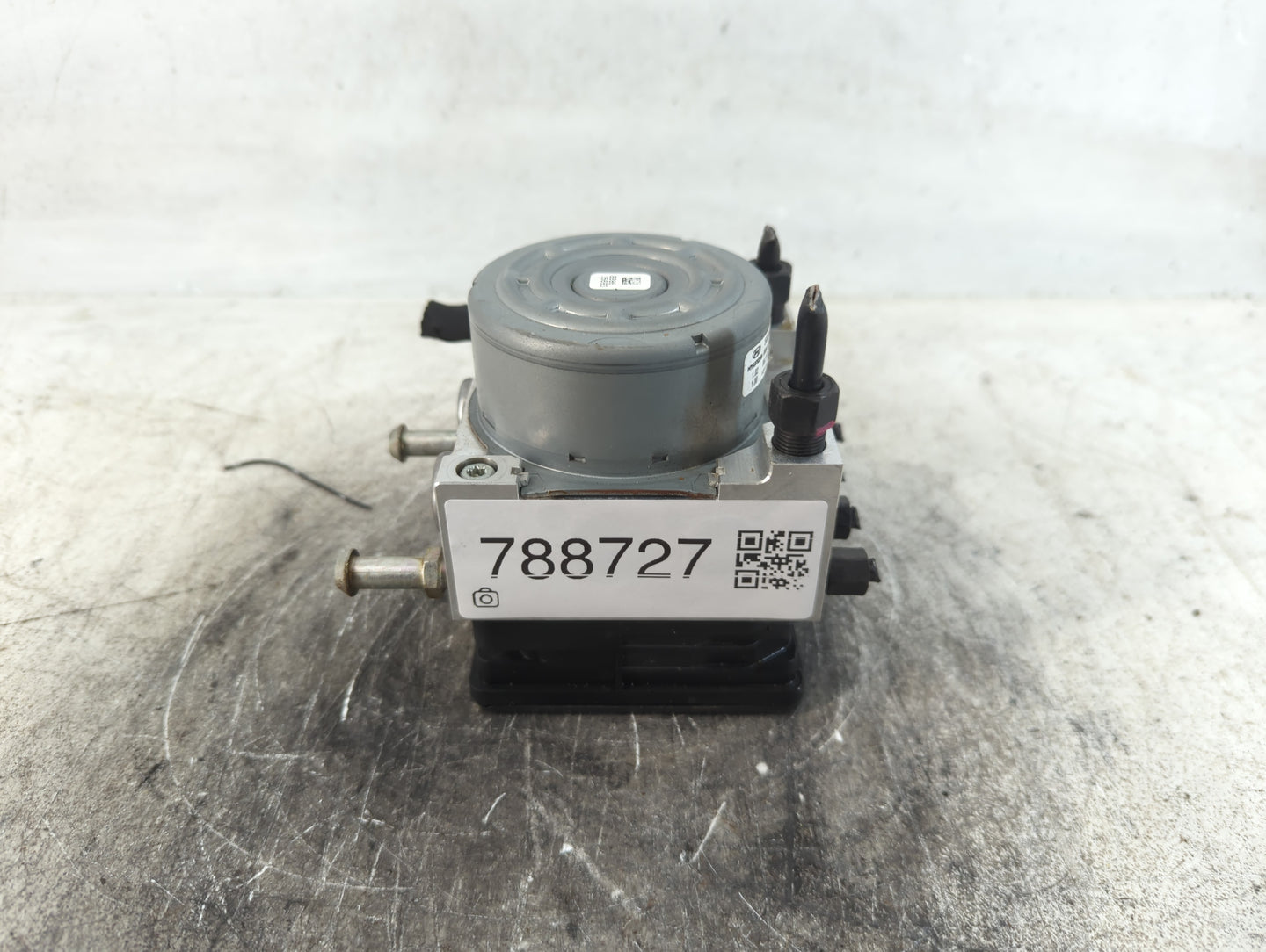 2019-2020 Hyundai Veloster ABS Pump Control Module Replacement P/N:58900-J3200 Fits Fits 2019 2020 OEM Used Auto Parts - Oem