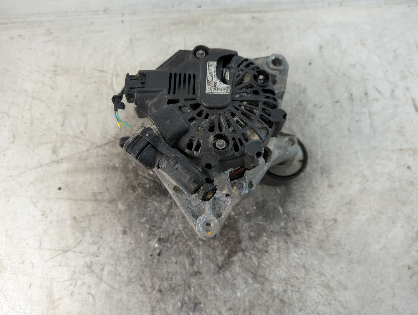 2019-2020 Hyundai Veloster Alternator Replacement Generator Charging Assembly Engine OEM P/N:2710000 Fits Fits 2017 2018 201